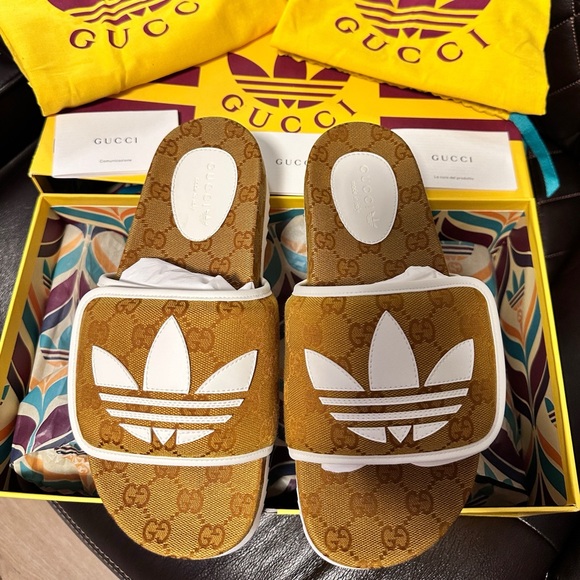 💯❤️ Brand New Gucci x Adidas GG Canvas Platform Slides - Size 9 / 39 - Picture 7 of 15